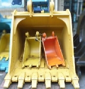 Komatsu bulldozer orugas escarificador ripper