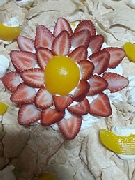 Torta de merengue con frutas