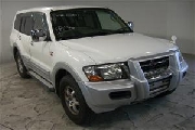 Mitsubishi  pajero gasolina