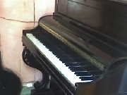 Vendo piano pleyel