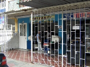 Vendo o permuto sala de internet y video