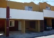 Vendo derecho  casa en colinas de montemaria norte
