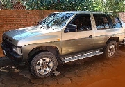 Compra venta - vagoneta  4x4 Nissan terrano mod93