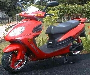Vendo scooter modelo 2009 marca frmula