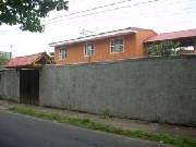 Casa con vista al mar