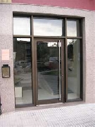 Ventanas y puertas de aluminio