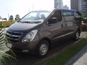 Taxi van aeropuerto Lima peru