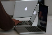 Compro laptops apple
