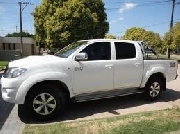 Alquilamos camionetas Toyota hi lux 4x4