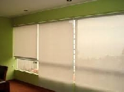 Cortinas  en  guayaqui : romanas- enrollables