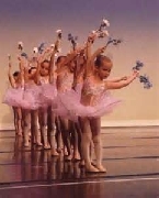 Clases ballet y jazz sabados nias 3-6 aos sur