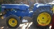 Tractor marca agrale- rastra y desbrozadora